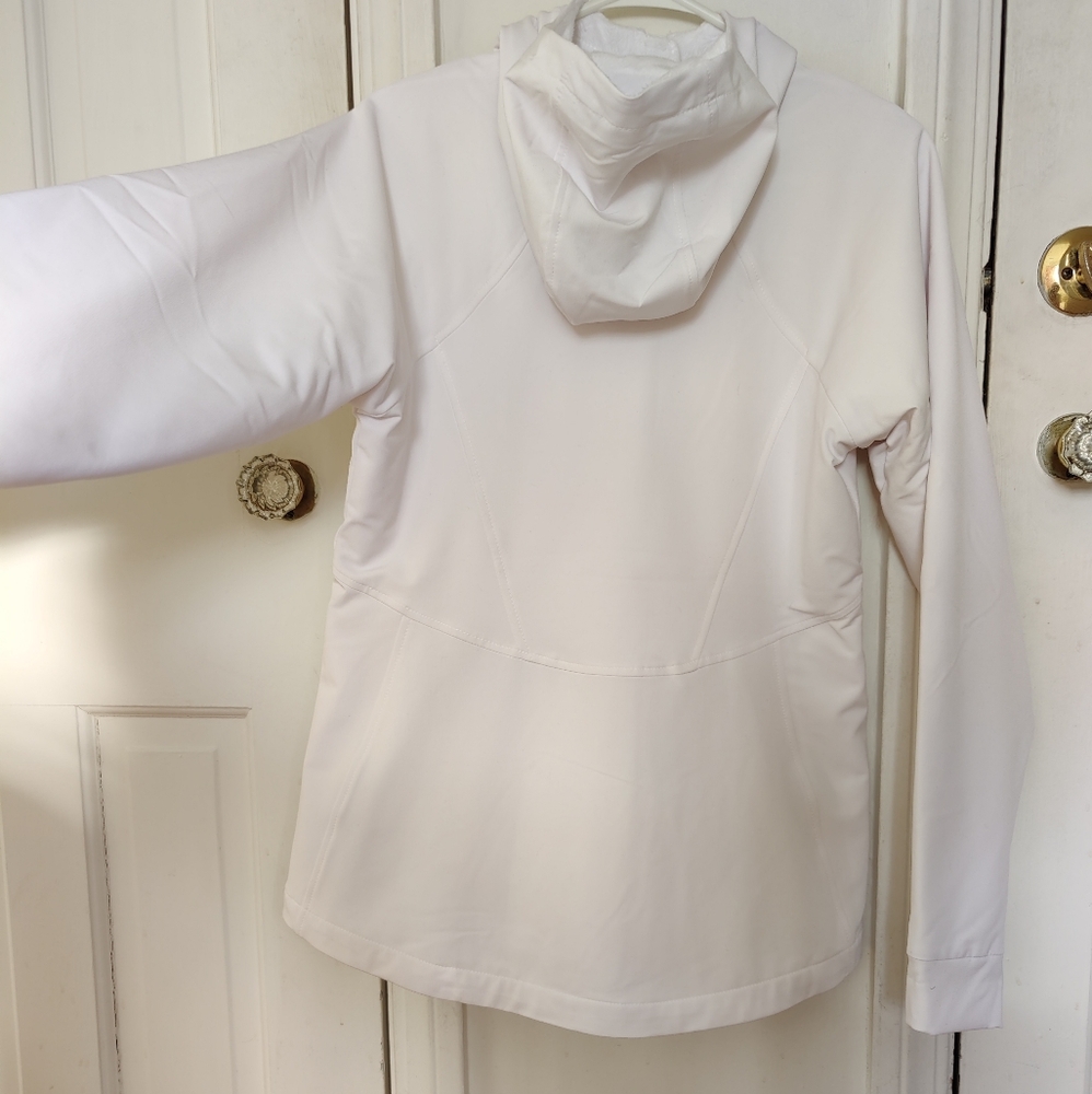 White jacket - Picture 12 of 15